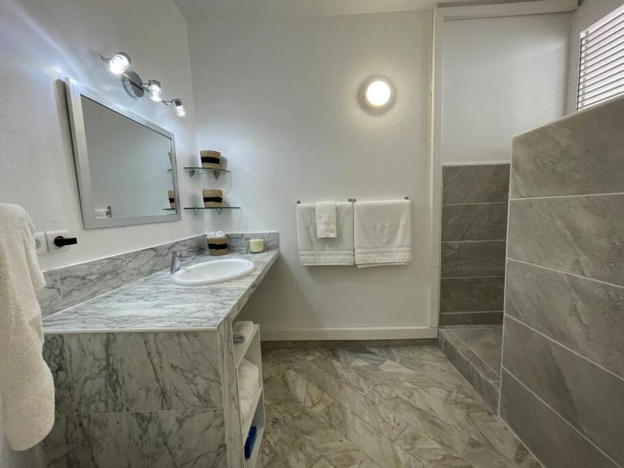 Appart Adorable Proche De La Baie Orientale, Idolem Residence Unite 2 - 57 Rue Du Mont Vernon 1 Cul de Sac Bagian luar foto